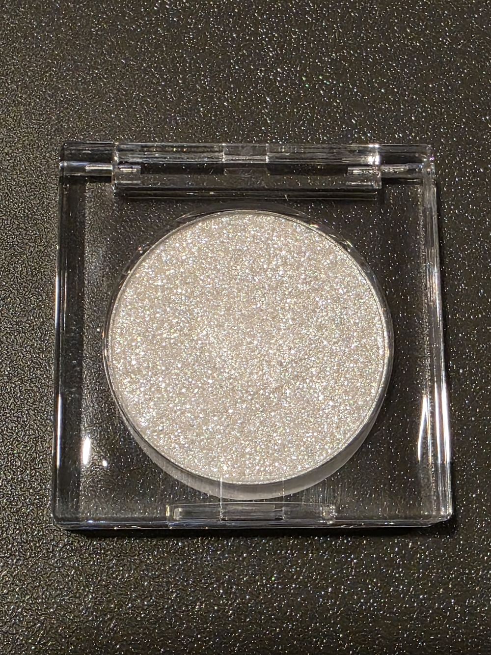 Diamond Supply Co. Iridescent Sparkle Eyeshadow - Silver